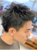 黒髪 束感 アップバンクショート