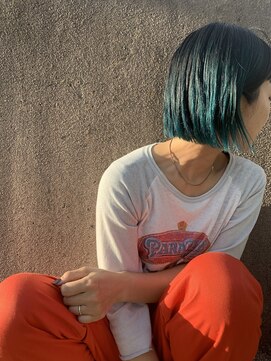 ヴィッカ ヘアーアンドメイク(vikka. hair and make) 恐竜color