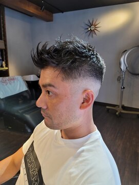 ピリナ(Pilina) スキンフェード