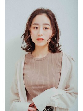 フローレバイヌンク(Flore by nunc) 【巣鴨】【大塚】Flore by nunc新作スタイル【地蔵通り商店街】