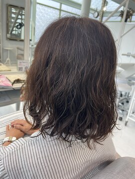 カルム(calm) ふわふわパーマ