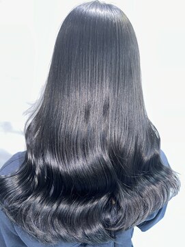 ラビス 浦和(Lovis) 美髪/ネビージュ/大人かわいい/透明感ショート[浦和]