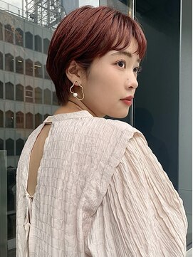 メイカ(MEIKA) 【 オレンジ × オン眉ショート 】浅野美紀