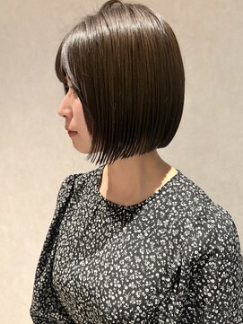 コンフィー(comfy) 【mimura】ぱつっとボブ　黒髪ボブ　切りっぱなしボブ　草加