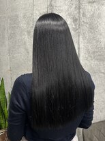 シタ 清澄白河(sita)&nbsp;重く見せないブルーブラック*