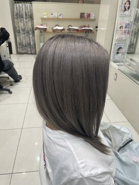 アヴァンス 深井店(AVANCE.) ブルージュ