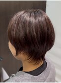 ショートボブ