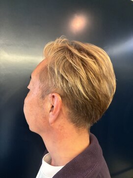 レヴェヘア rever hair ツーブロックヘア