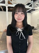 パーク(PARK)&nbsp;抜け感レイヤーカット 顔周りレイヤーくびれレイヤー 暗髪