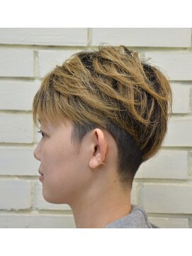 フォーマイル 不動前(Four Mile) ガーリーツーブロック