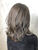 アヴァンス 広島本通店(AVANCE.)&nbsp;色っぽふんわりミディ×重軽ウェーブ