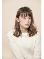 アフロディーテ ギンザ 秋葉原店(APHRODITE GINZA)&nbsp;ミディアム/デザインカラー/シルキーベージュ/斜めバング/秋葉原