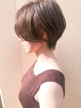 ラウンジ モリオ イケブクロ(Lounge MORIO Ikebukuro) 【morio池袋】20代30代40代 髪質改善 大人かわいい丸みショート