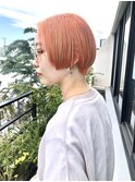 ブリーチオレンジのハンサムショートスタイル
