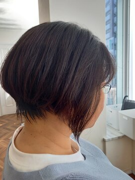 レリビー アウラ(LELiBE_'aula) ショートヘアスタイル