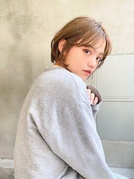 ロロ(ro-ro) 【恵比寿ro-ro】ベージュ×ショートボブ