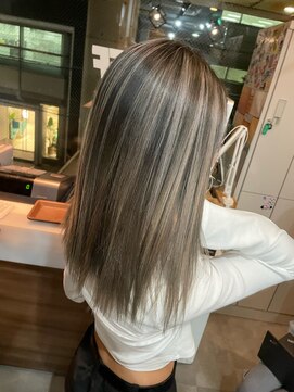 ラフ 難波店(LAFF) #黒髪#ボブルフ#ネビージュ#小顔#ワンレン