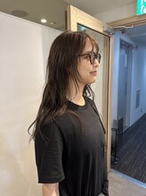 エイチ 梅田(H) レイヤーカット×ヘルシーベージュ 20代30代タッセルボブ
