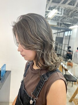 ナンバースリー 溝の口店(Number Three) ハイライトカラー【N°3溝の口】