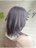 くびれグレージュヘアー