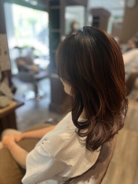 ヴィラ アンド テラス(Villa X terrace) カット＋選べるカラー＋ハホニコツヤ感UPトリートメント