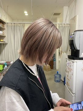 カッツ 駅家店(CUT S) ラベージュ色落ち