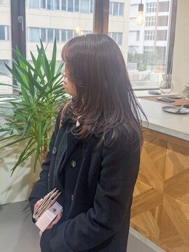 クリック(Click) 黒髪/クラゲヘアー/オリーブグレー/小顔/ココアベージュ/小倉