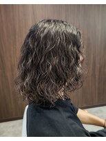 ビスポーク(BESPOKE)&nbsp;20代30代透明感◎グレージュパーマ×コスメパーマ