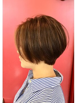 ヘアーデザイン アブー(hair design A BOO) グラーデションレイヤーウイズハイライト☆