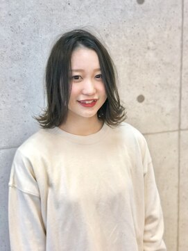 ヘア デザイン ビーチ(Hair Design Beach) 【Beach】 切りっぱなしミディ×カーキベージュ