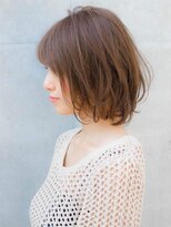 ルティア(Lutia) ふわミディ エアリーショート