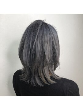 シェア 天王寺(share) ☆ウルフグレイ☆ ネイビーカラーフレンチボブブランジュ 天王寺