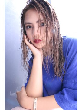 ブーケ(BOUQUET) 夏っぽシルバーベージュcolorヘアスタイル