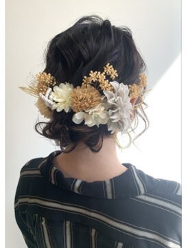 ミラバイグリーン(Mira by green) 【担当KANNA】卒業式・成人式に♪華やかシニヨンスタイル