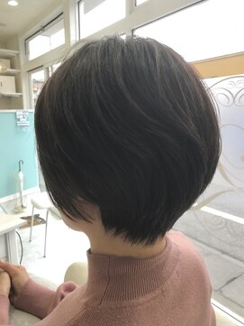 レオン(LEON) ショートボブ