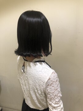 リー 枚方(Lee) 外ハネボブ