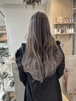 イェッカ パビル(YECCA pabil)&nbsp;ホワイトバレイヤージュ（ブリーチ2回）