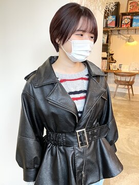 ヘアーアイストゥーレ(HAIR ICI TRE) ショートヘア ショコラブラウン　担当渡辺聖