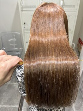 レーヴバイキートス(REVE by kiitos) 【美髪/髪質改善特化サロンREVE by kiitos】大阪市北区堂島浜