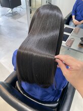 【来店ごとに髪質が改善されるトリートメント】