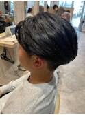 大人の色気と清潔感を兼ね備えた万能ヘア