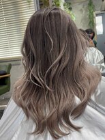 アポロ 横浜駅店(apollo)&nbsp;ブリーチ/ミディアムヘア/デザインカラー/フェイスフレーミング