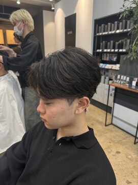 アロー 船橋店(AROH) MEN’S/リバースセンターパート/ニュアンスパーマ/船橋