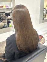 ノア(no_a)&nbsp;【四条烏丸】アッシュブラウン×髪質改善酸性ストレート