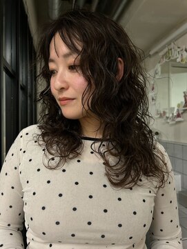 キヴィ(kivi) ロングパーマ