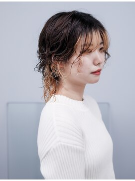 ノード(NODO) 【ブリーチONパーマ】コントラストカラーのウルフスタイル