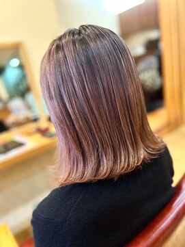 ヘアーコレット(hair Colet) ピンクベージュシャドールーツボブ