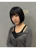 収まるミニボブ×ダークトーンカラー