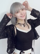 ピープスアンドスー 表参道 渋谷(Peeps&Suu.) ハイトーンボブ/シルバーホワイト/前髪ぱっつん/アイドルヘア