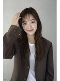 小顔に見せるニュアンスロング【Luxe井上彩】